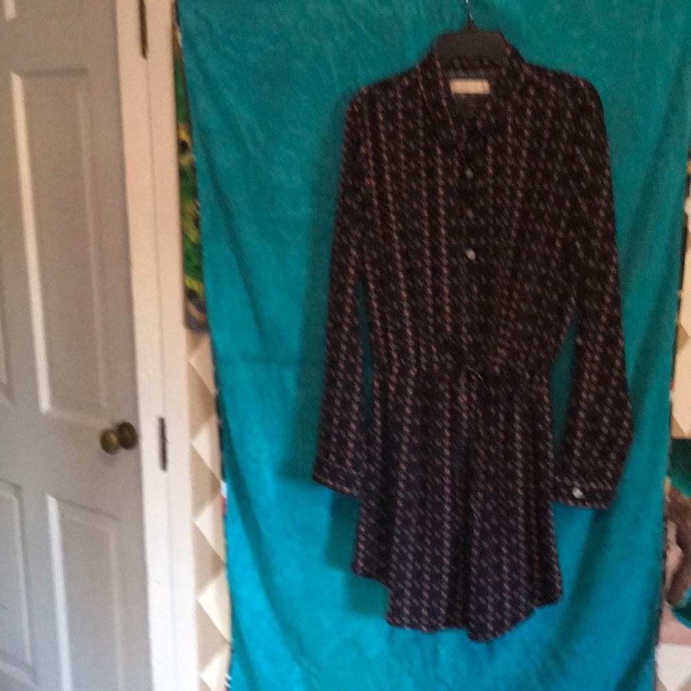 Blue print mini dress long sleeved four button